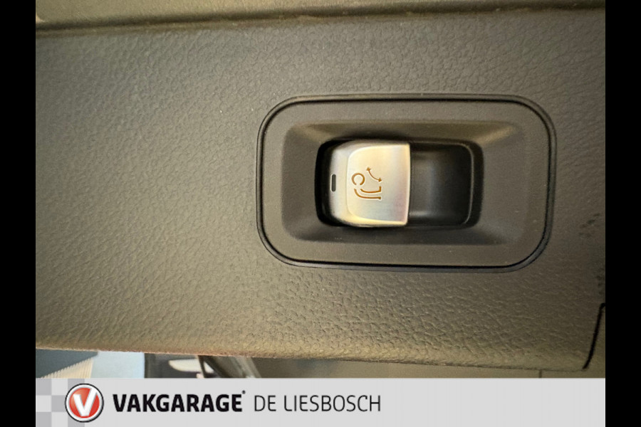 Mercedes-Benz GLC 300e 4MATIC Premium Plus / trekhaak / sfeer verlichting / panorama-dak / virtual