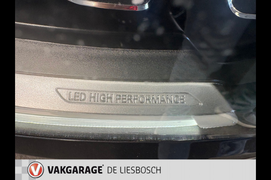 Mercedes-Benz GLC 300e 4MATIC Premium Plus / trekhaak / sfeer verlichting / panorama-dak / virtual