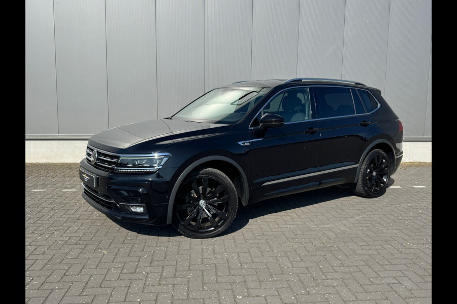Volkswagen Tiguan Allspace 1.5 TSI * R-Line * Camera * Trekhaak * Visueel Cockpit *