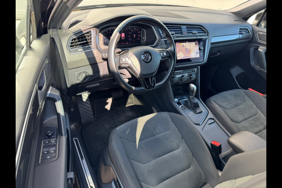 Volkswagen Tiguan Allspace 1.5 TSI * R-Line * Camera * Trekhaak * Visueel Cockpit *