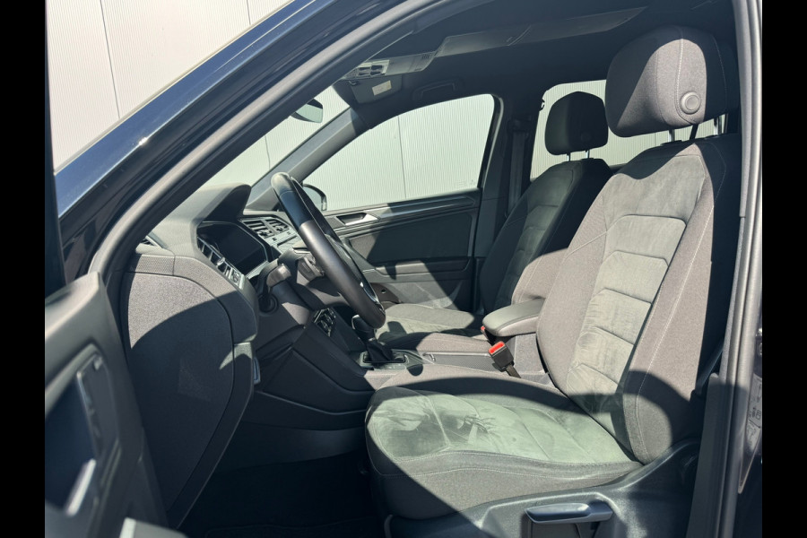 Volkswagen Tiguan Allspace 1.5 TSI * R-Line * Camera * Trekhaak * Visueel Cockpit *