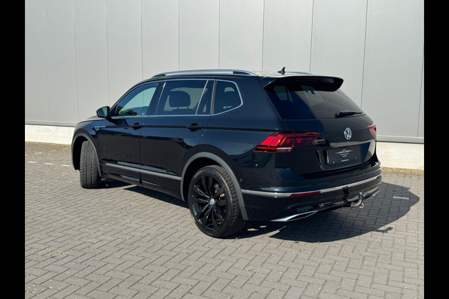 Volkswagen Tiguan Allspace 1.5 TSI * R-Line * Camera * Trekhaak * Visueel Cockpit *