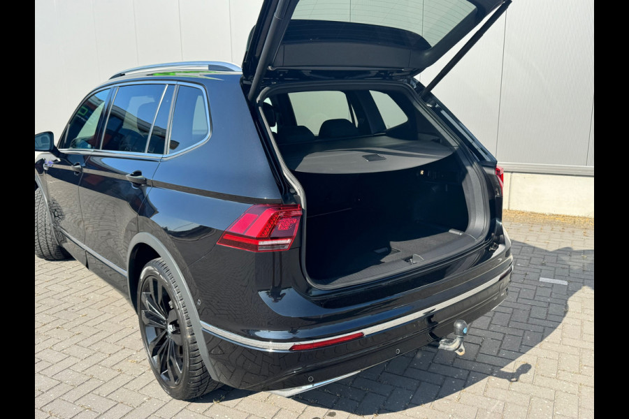 Volkswagen Tiguan Allspace 1.5 TSI * R-Line * Camera * Trekhaak * Visueel Cockpit *