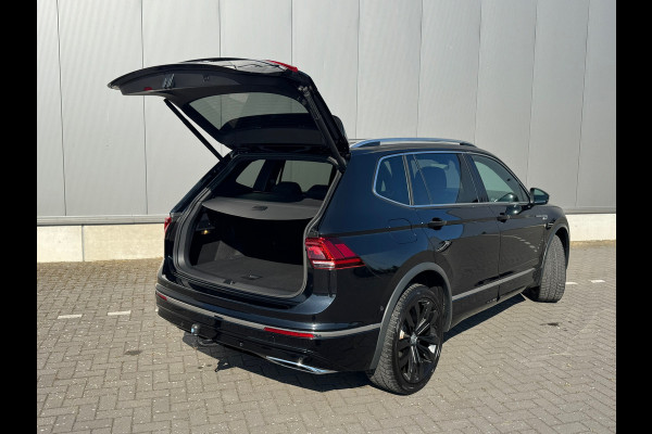 Volkswagen Tiguan Allspace 1.5 TSI * R-Line * Camera * Trekhaak * Visueel Cockpit *