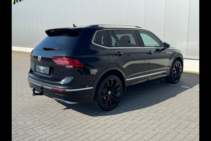 Volkswagen Tiguan Allspace 1.5 TSI * R-Line * Camera * Trekhaak * Visueel Cockpit *