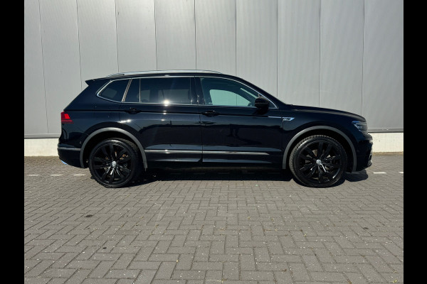 Volkswagen Tiguan Allspace 1.5 TSI * R-Line * Camera * Trekhaak * Visueel Cockpit *