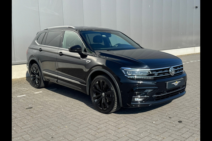 Volkswagen Tiguan Allspace 1.5 TSI * R-Line * Camera * Trekhaak * Visueel Cockpit *