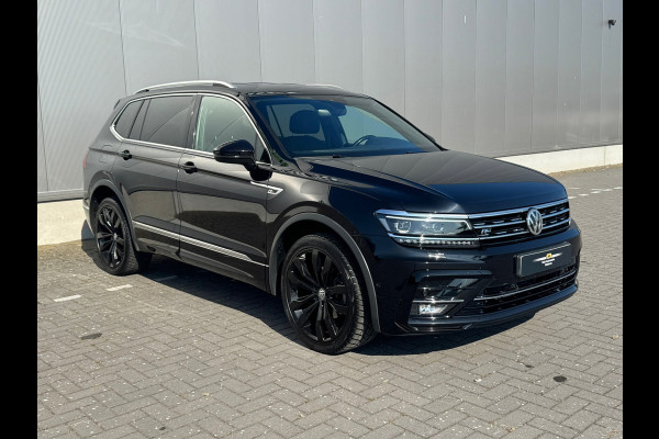 Volkswagen Tiguan Allspace 1.5 TSI * R-Line * Camera * Trekhaak * Visueel Cockpit *