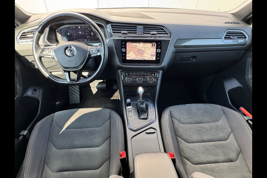 Volkswagen Tiguan Allspace 1.5 TSI * R-Line * Camera * Trekhaak * Visueel Cockpit *