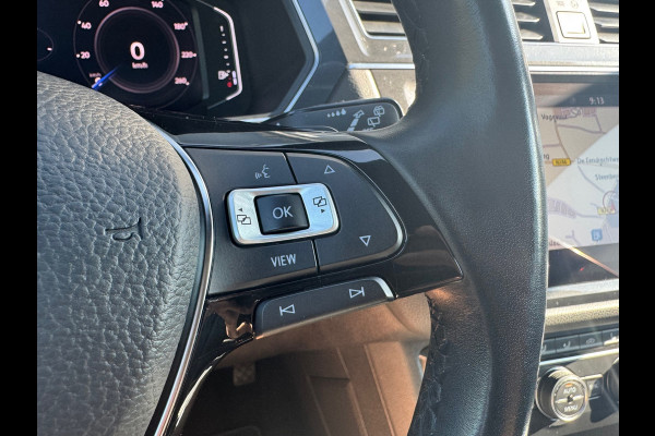 Volkswagen Tiguan Allspace 1.5 TSI * R-Line * Camera * Trekhaak * Visueel Cockpit *