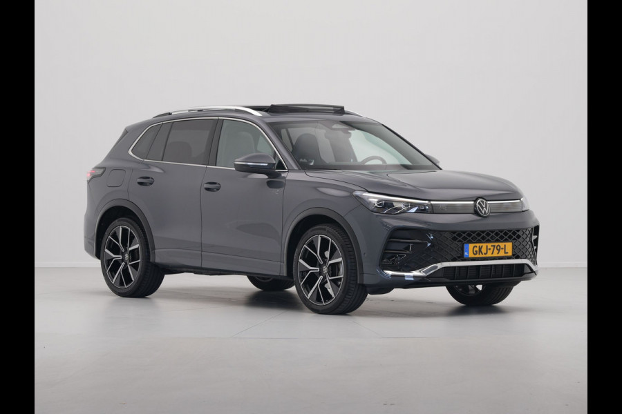 Volkswagen Tiguan 1.5 eTSI R-Line Business Panorama Camera Navigatie Acc 36