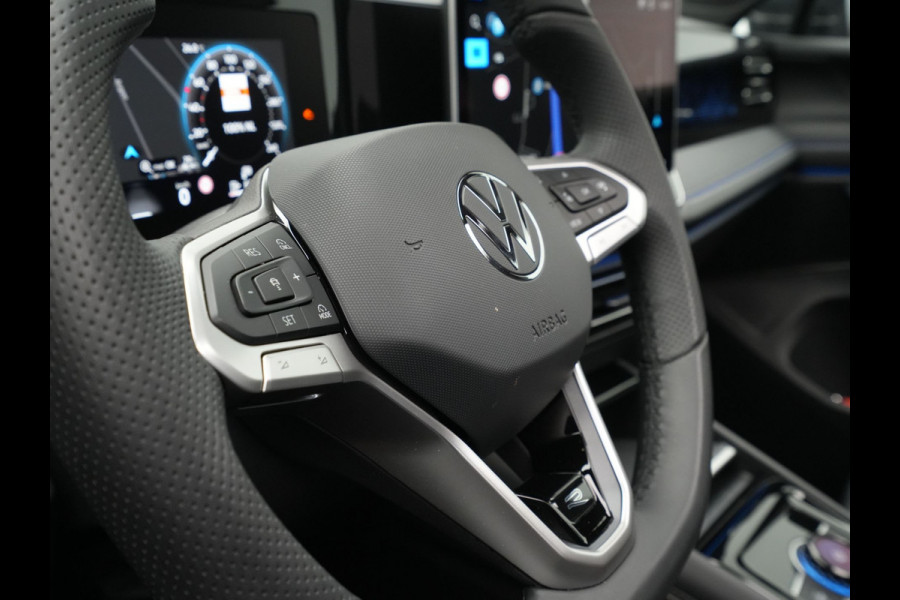Volkswagen Tiguan 1.5 eTSI R-Line Business Panorama Camera Navigatie Acc 36