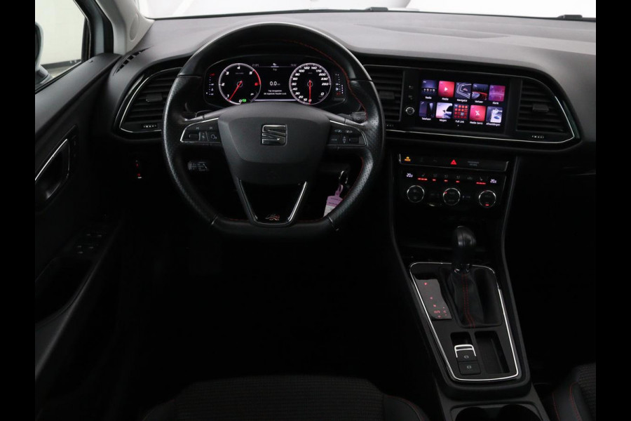 Seat Leon 2.0 TDI FR | Panoramadak | Virtual Cockpit | Maxton | Stoelverwarming | Adaptive cruise | Camera | Carplay | Sfeerverlichting | Full LED