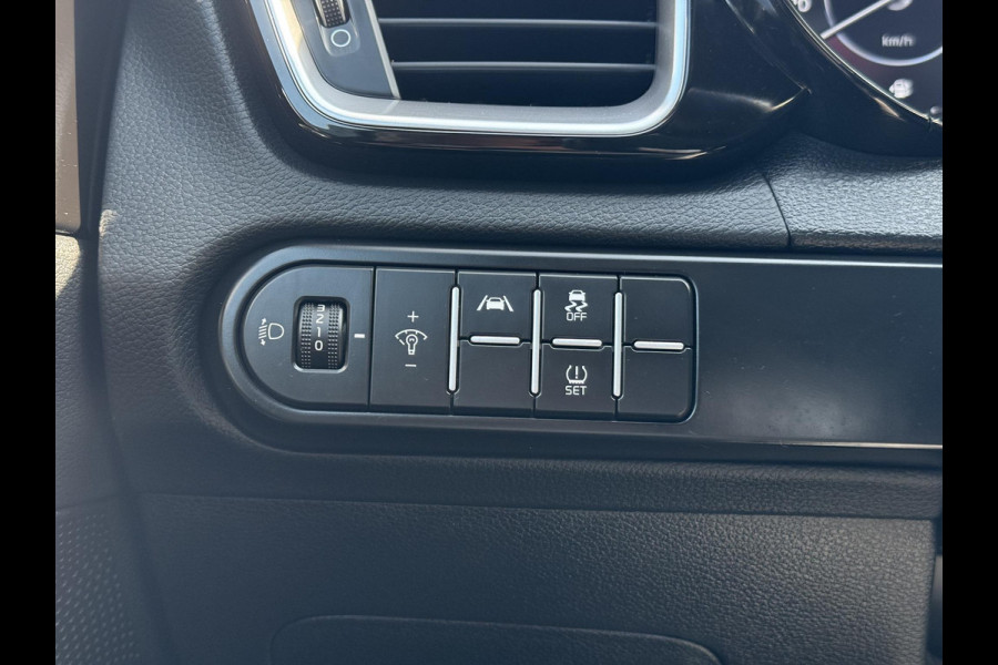 Kia Ceed 1.5 T-GDi GT-Line | ZOMERDEALS | ACHTERUITRIJCAMERA | NAVIGATIE SYSTEEM | CLIMATE CONTROL | AFNEEMBARE TREKHAAK |
