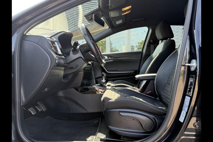 Kia Ceed 1.5 T-GDi GT-Line | ZOMERDEALS | ACHTERUITRIJCAMERA | NAVIGATIE SYSTEEM | CLIMATE CONTROL | AFNEEMBARE TREKHAAK |