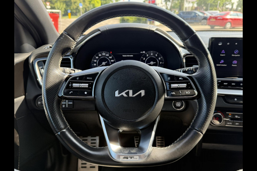 Kia Ceed 1.5 T-GDi GT-Line | ZOMERDEALS | ACHTERUITRIJCAMERA | NAVIGATIE SYSTEEM | CLIMATE CONTROL | AFNEEMBARE TREKHAAK |