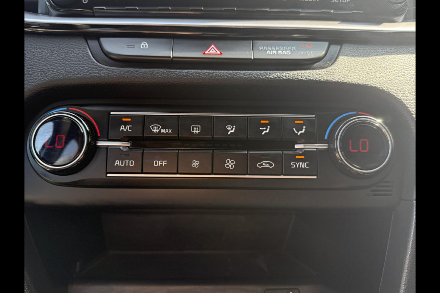 Kia Ceed 1.5 T-GDi GT-Line | ZOMERDEALS | ACHTERUITRIJCAMERA | NAVIGATIE SYSTEEM | CLIMATE CONTROL | AFNEEMBARE TREKHAAK |
