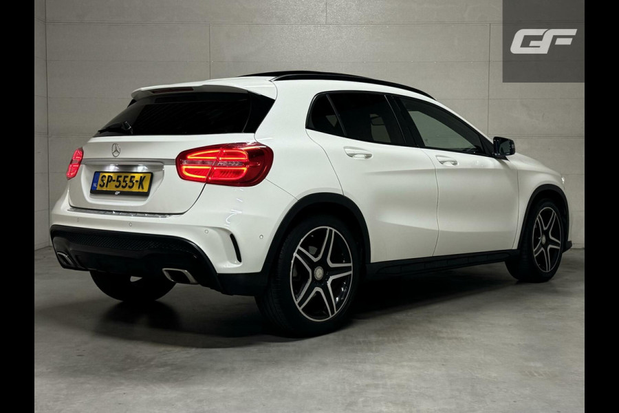Mercedes-Benz GLA 180 AMG Night Edition Pano Sfeer NAP