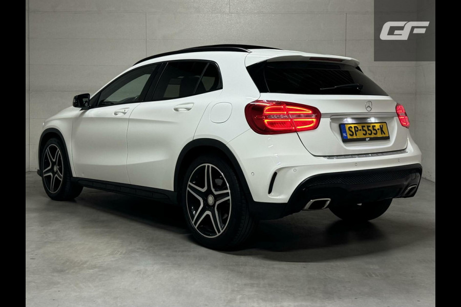 Mercedes-Benz GLA 180 AMG Night Edition Pano Sfeer NAP