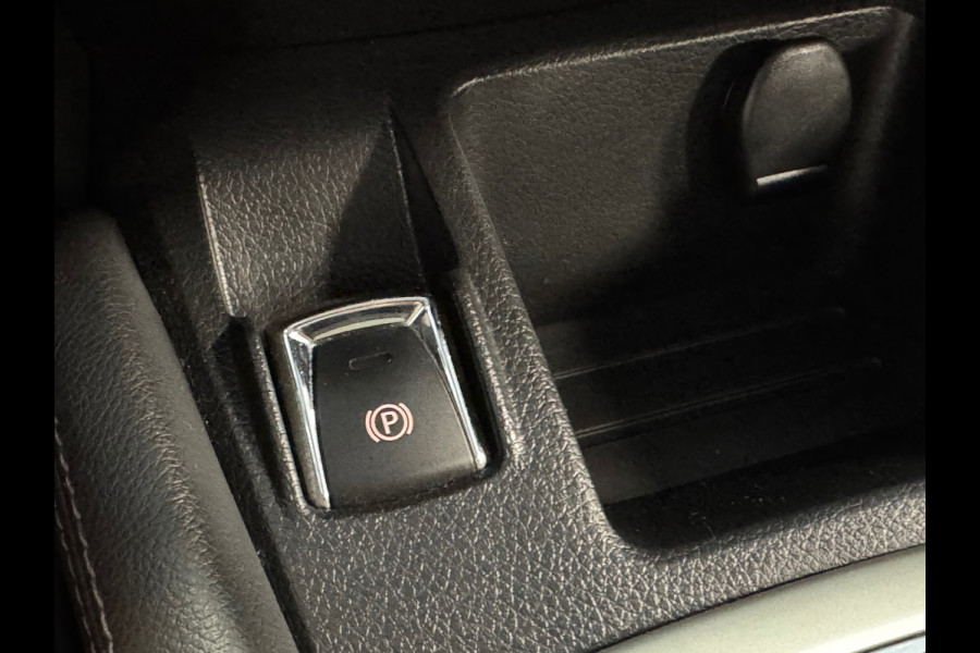 Nissan QASHQAI 1.2 Tekna AUTOMAAT NAVIGATIE CAMERA AIRCO CRUISE PDC STOELVERWARMING