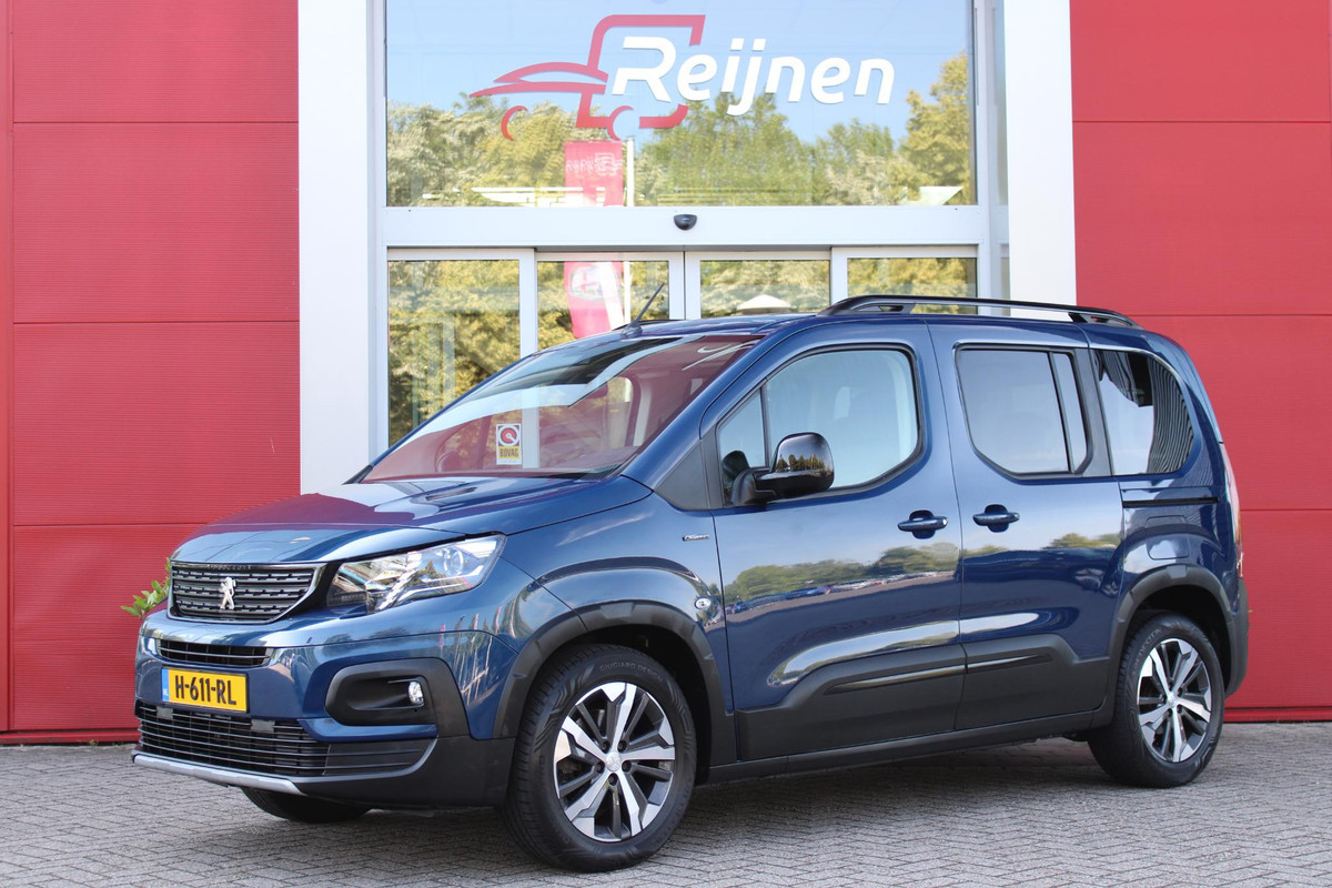 Peugeot Rifter 1.2 110PK GT-LINE | TREKHAAK | NAVIGATIE | APPLE CARPLAY/ANDROID AUTO | PARKEERSENSOREN ACHTER | KEYLESS ENTRY/START | 17" LICHTMETALEN VELGEN | CLIMATE CONTROL | CRUISE CONTROL | ALL SEASON BANDEN | Peugeot Rifter 1.2 110PK GT-LINE | TREKHAAK | NAVIGATIE | APPLE CARPLAY/ANDROID AUTO | PARKEERSENSOREN ACHTER | KEYLESS ENTRY/START | 17" LICHTMETALEN VELGEN | CLIMATE CONTROL | CRUISE CONTROL | ALL SEASON BANDEN |