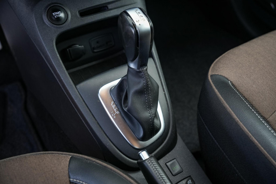 Renault Captur 1.2 TCe Edition One BOSE Camera Cruise Navigatie PDC Keyless Automaat!