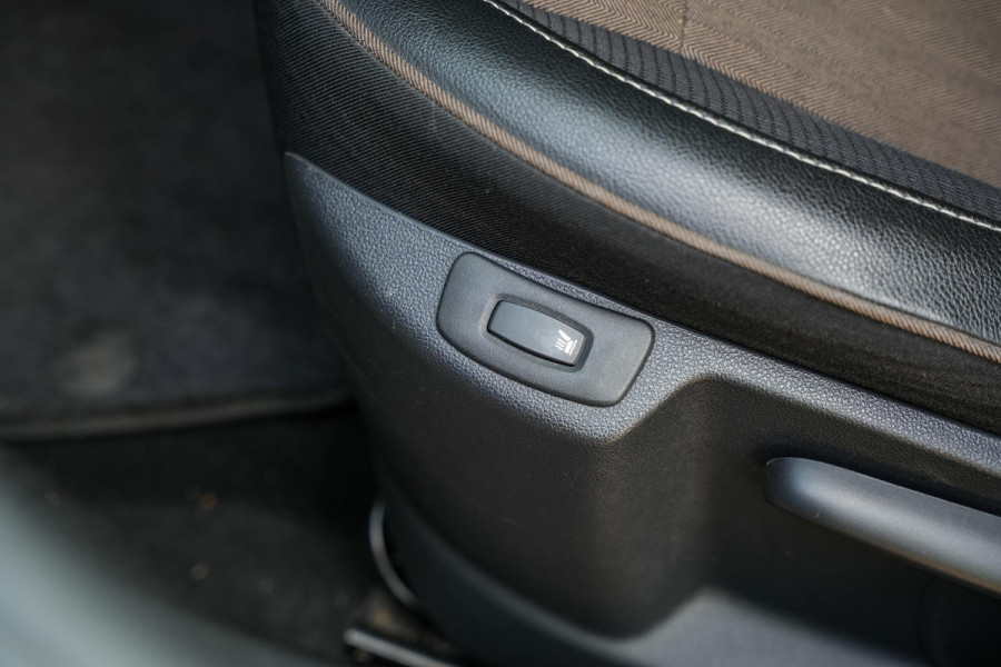 Renault Captur 1.2 TCe Edition One BOSE Camera Cruise Navigatie PDC Keyless Automaat!