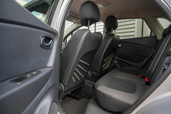 Renault Captur 1.3 TCe Intens Achteruitrijcamera parkeersensoren achter 17"L.M. Navi Mistlampen