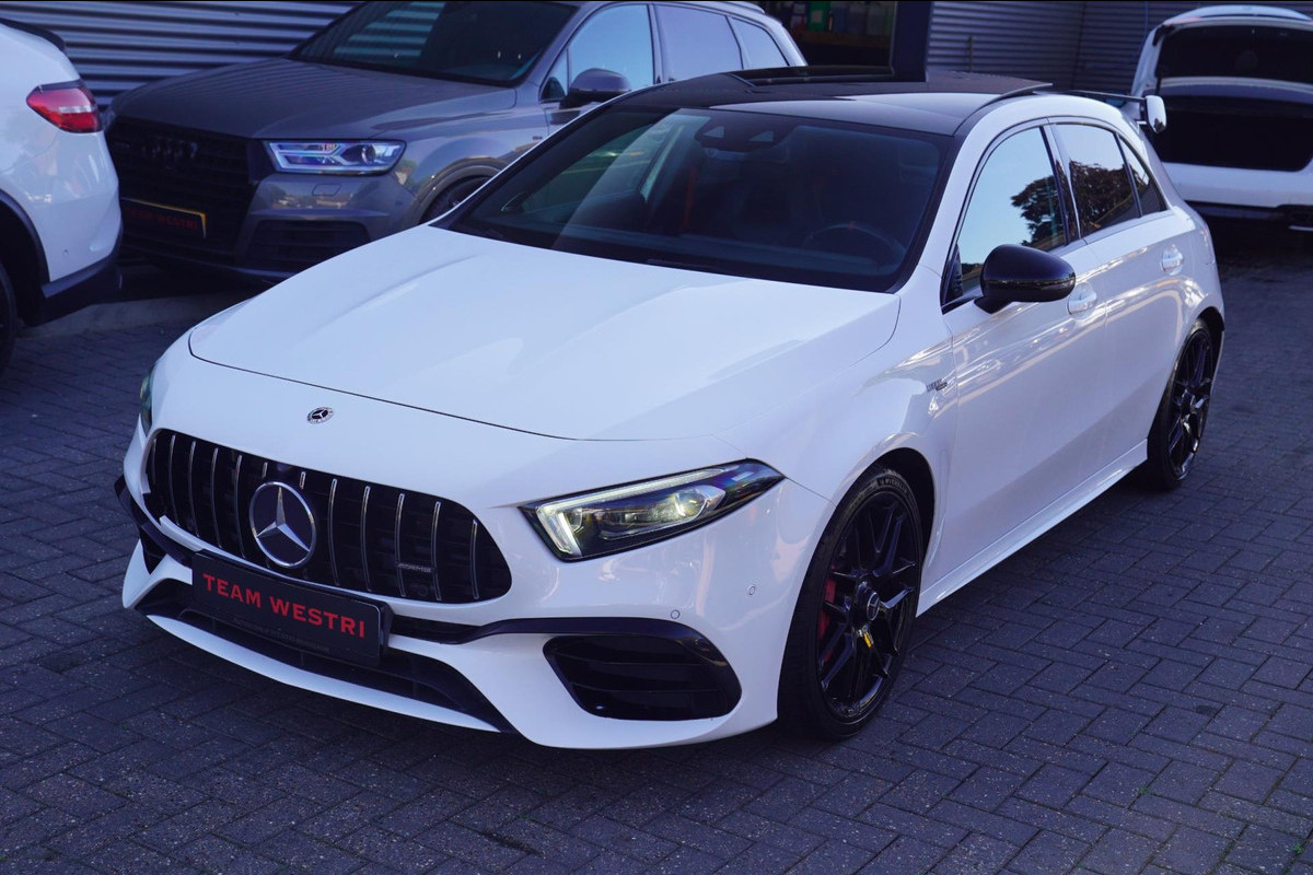 Mercedes-Benz A-Klasse AMG 45 4MATIC+ Premium Plus | Panorama | Sterrenhemel | Sport uitlaat | Burmester | Luxe leder/Alcantara | Mercedes-Benz A-Klasse AMG 45 4MATIC+ Premium Plus | Panorama | Sterrenhemel | Sport uitlaat | Burmester | Luxe leder/Alcantara |