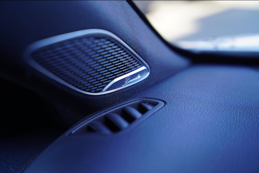 Mercedes-Benz A-Klasse AMG 45 4MATIC+ Premium Plus | Panorama | Sterrenhemel | Sport uitlaat | Burmester | Luxe leder/Alcantara |