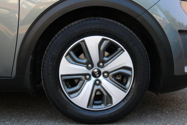 Kia Niro 1.6 GDi Hybrid DynamicLine Automaat Navi Camera Nap