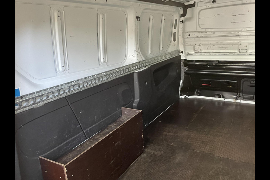 Renault Trafic 1.6 dCi T29 L2H1 Comfort Energy Airco Cruise Control Parkeersensoren achter Zijschuifdeur rechts apk 1/5/26