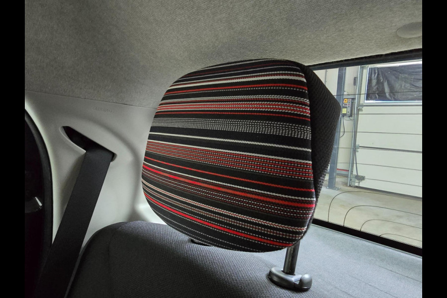 Citroën C1 Occasion 1.0 e-VTi Feel met airco en Led dagrij verlichting | 5 deurs | Unieke kleur | Tweedehands Citroen C1 antraciet