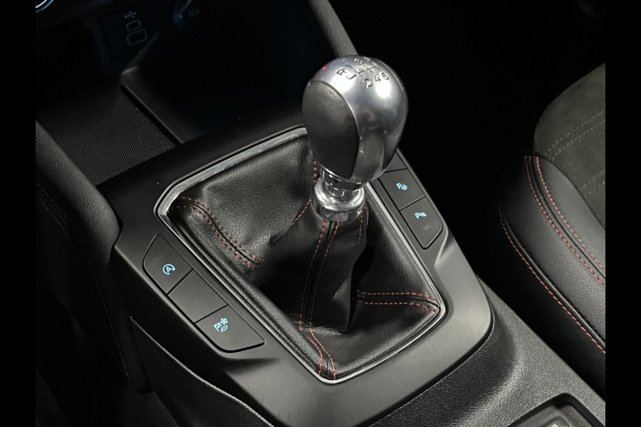 Ford Kuga 1.5 EcoBoost ST-Line X Adapt. Cruise c. | Trekhaak | Camera | Keyless | Camera | B&O |