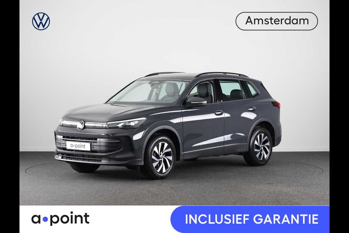 Volkswagen Tiguan 1.5 eHybrid Life Edition 204 pk Automaat (DSG) | Navigatie | Elektr. trekhaak | Parkeersensoren (Park assist) | Achteruitrijcamera | Adaptieve cruise control | Stoelverwarming | Volkswagen Tiguan 1.5 eHybrid Life Edition 204 pk Automaat (DSG) | Navigatie | Elektr. trekhaak | Parkeersensoren (Park assist) | Achteruitrijcamera | Adaptieve cruise control | Stoelverwarming |