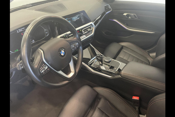 BMW 3 Serie Touring 330e 292PK Sportline Aut-8 Leder Vernasca Ambiente Verlichting Trekhaak PDC VA Navi Cruise Control Live cockpit Plus