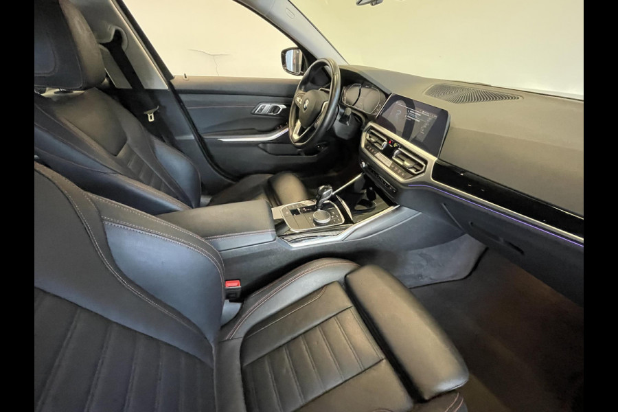 BMW 3 Serie Touring 330e 292PK Sportline Aut-8 Leder Vernasca Ambiente Verlichting Trekhaak PDC VA Navi Cruise Control Live cockpit Plus