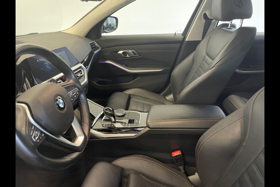 BMW 3 Serie Touring 330e 292PK Sportline Aut-8 Leder Vernasca Ambiente Verlichting Trekhaak PDC VA Navi Cruise Control Live cockpit Plus