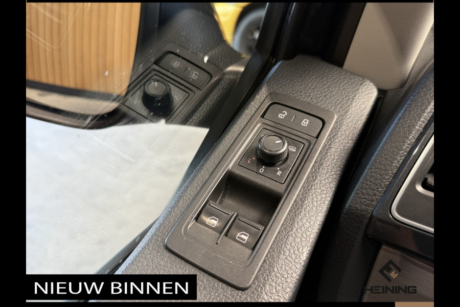 Volkswagen Transporter 2.0 TDI L2H1 DC Comfortline Plus 150 PK DSG