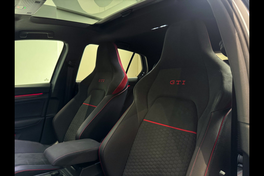 Volkswagen Golf 2.0 TSI GTI Clubsport 45 Jahre Edition Pano|Akra|H/K|Camera|