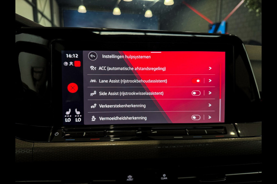 Volkswagen Golf 2.0 TSI GTI Clubsport 45 Jahre Edition Pano|Akra|H/K|Camera|