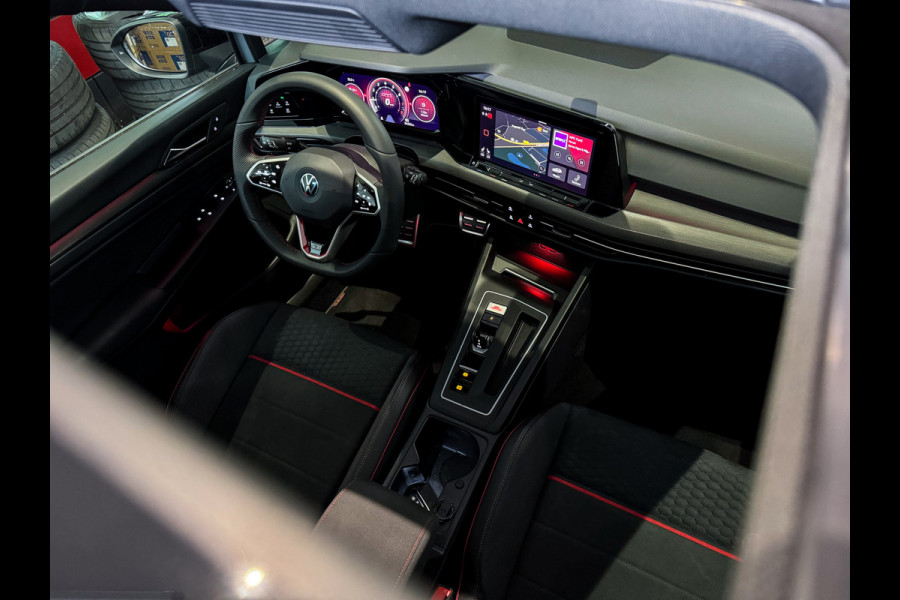 Volkswagen Golf 2.0 TSI GTI Clubsport 45 Jahre Edition Pano|Akra|H/K|Camera|