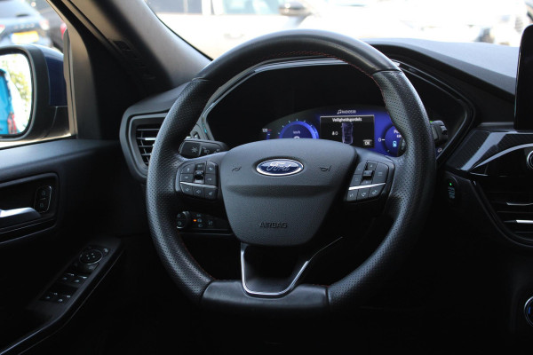 Ford Kuga 2.5 PHEV ST-Line X |  Trekhaak | Panoramadak | elektrische achterklep | Adaprive Cruise control | dodehoeksensoren | camera | head up display | adaptive LED