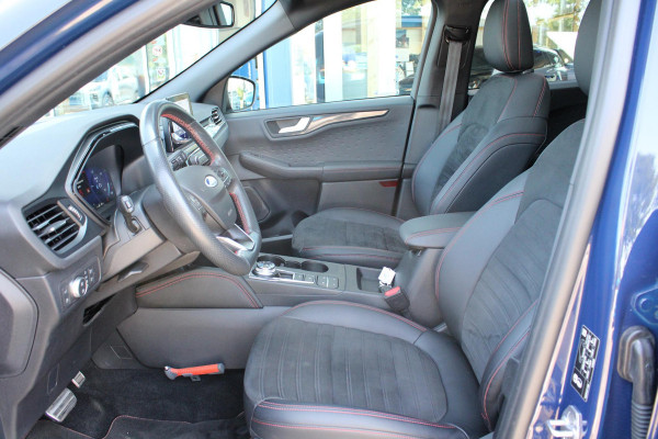 Ford Kuga 2.5 PHEV ST-Line X |  Trekhaak | Panoramadak | elektrische achterklep | Adaprive Cruise control | dodehoeksensoren | camera | head up display | adaptive LED
