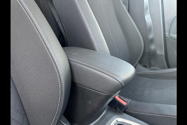Opel Corsa 1.2 Elegance  | automaat | zwart dak | stoelverwarming | blind-spot | climate control | cruise control |  Apple Carplay/Android Auto