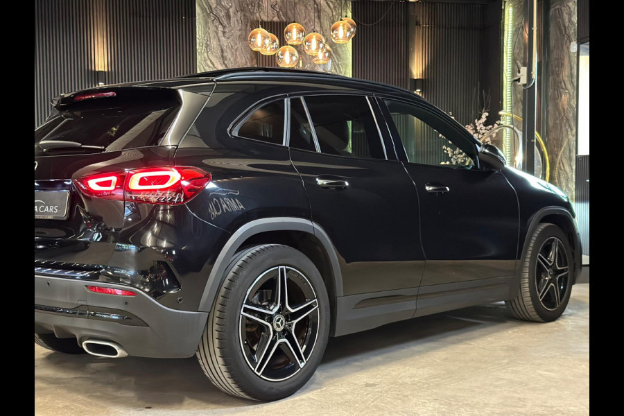 Mercedes-Benz GLA 200 AMG|PANO|SFEER|MEMORY