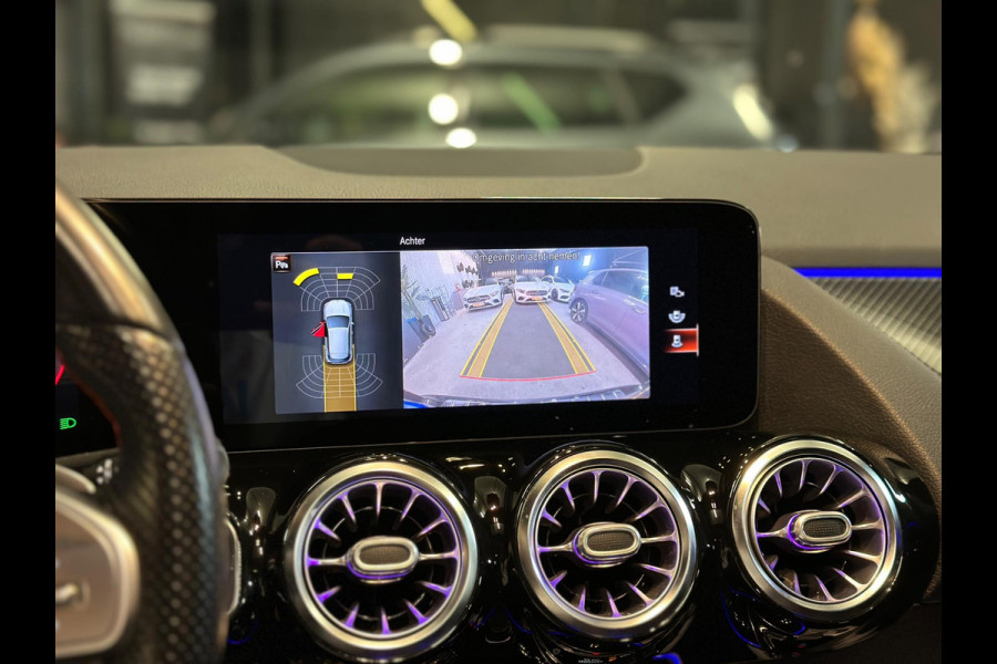 Mercedes-Benz GLA 200 AMG|PANO|SFEER|MEMORY