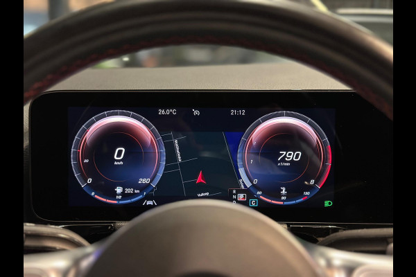 Mercedes-Benz GLA 200 AMG|PANO|SFEER|MEMORY