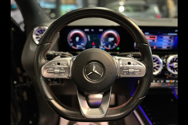 Mercedes-Benz GLA 200 AMG|PANO|SFEER|MEMORY