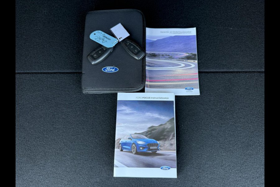 Ford FOCUS Wagon 1.5 EcoBoost Active X Business 2e Eigenaar,Dealer Onderhouden,Automaat,Navi,Camera,Clima,Cruise,Trekhaak,Pdc,Lm Velgen,150pk,Apk tot 09-2026